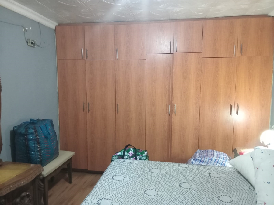 2 Bedroom Property for Sale in Kwa Nobuhle Eastern Cape